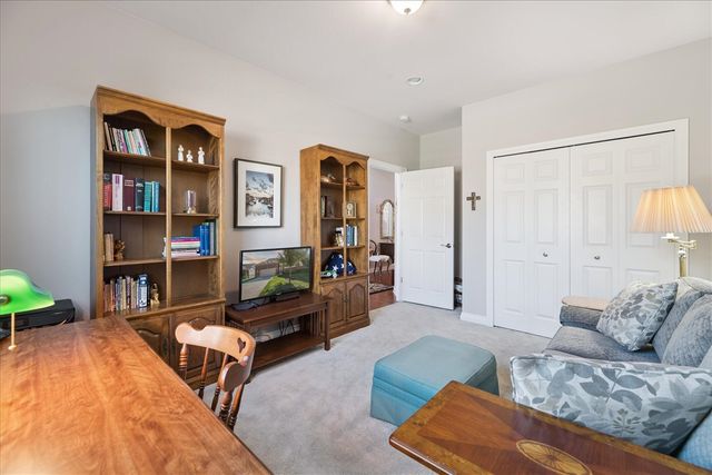 57259 Windmill Pointe, New Hudson, MI 48165