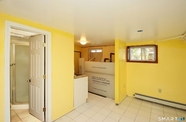 12 Gilbert Hill Road, North Haven, CT 06473