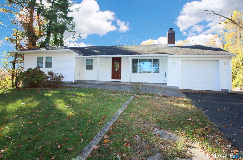 12 Gilbert Hill Road, North Haven, CT 06473