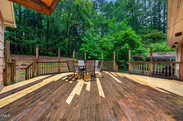 1110 Sandlewood Drive, Durham, NC 27712