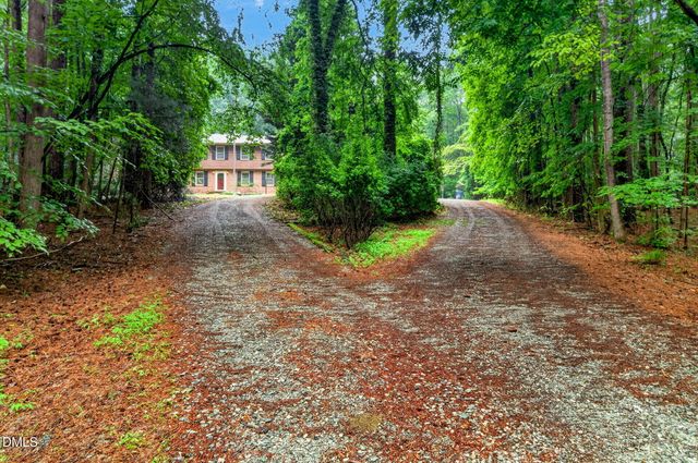 1110 Sandlewood Drive, Durham, NC 27712