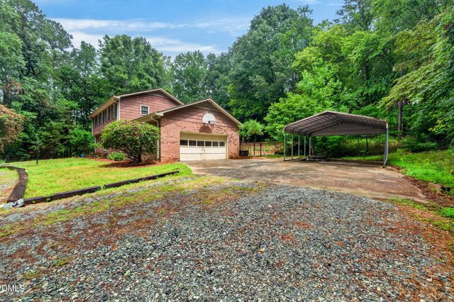 1110 Sandlewood Drive, Durham, NC 27712