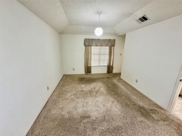 426 Running Brook Lane, Mesquite, TX 75149