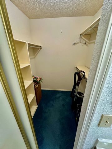 426 Running Brook Lane, Mesquite, TX 75149