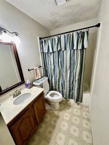 426 Running Brook Lane, Mesquite, TX 75149