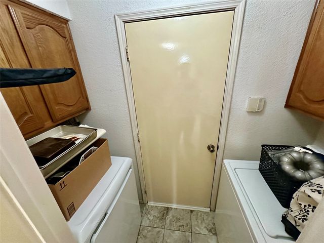 426 Running Brook Lane, Mesquite, TX 75149