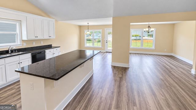 131 Lake Meadows Drive, Winder, GA 30680