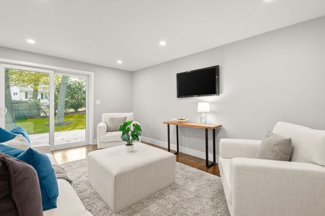 323 Ridge St, Arlington, MA 02474