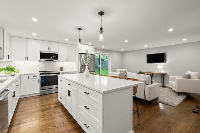 323 Ridge St, Arlington, MA 02474