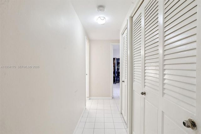 4350 Hillcrest Dr 702 702, Hollywood, FL 33021