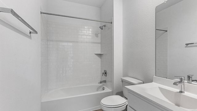 14328 Seagrass Knoll Lane, League City, TX 77510