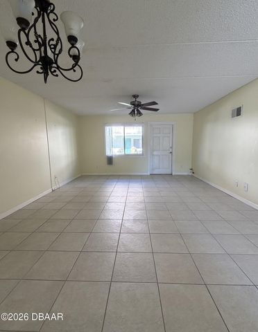 55 Vining Ct Apt 104, Ormond Beach, FL 32176