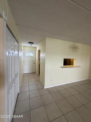 55 Vining Ct Apt 104, Ormond Beach, FL 32176
