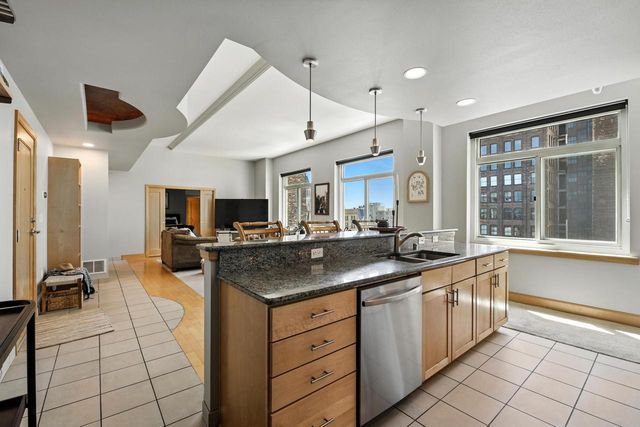 741 N Milwaukee STREET #903, Milwaukee, WI 53202
