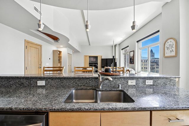 741 N Milwaukee STREET #903, Milwaukee, WI 53202