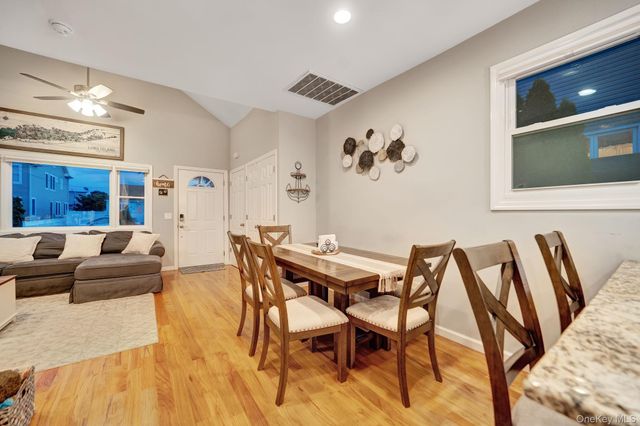3 Fulton Street E, East Rockaway, NY 11518