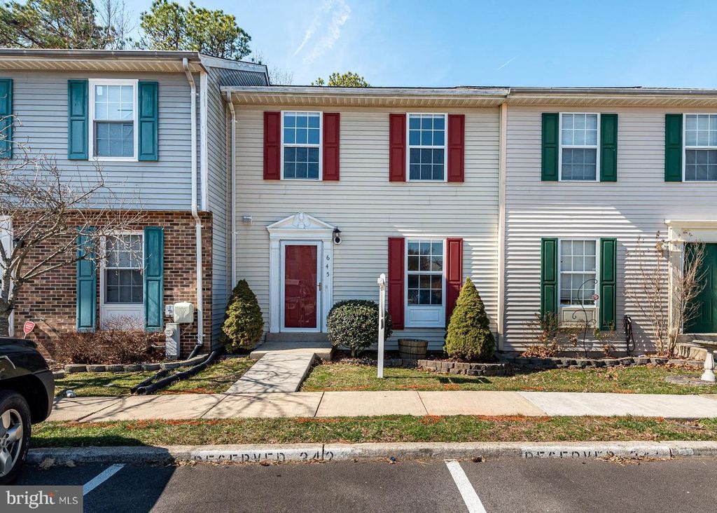 645 REALM CT W, Odenton, MD 21113