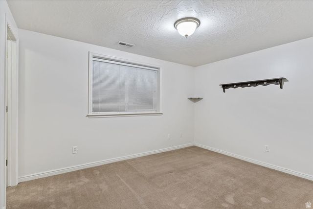 527 E 2500 N, North Ogden, UT 84414