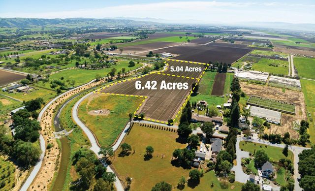 835-13-033 Buena Vista Ave, Gilroy, CA 95020