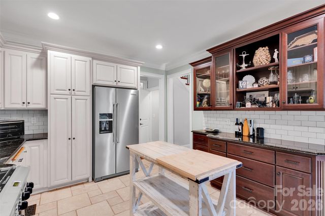 4552 Sawgrass Court, Denver, NC 28037