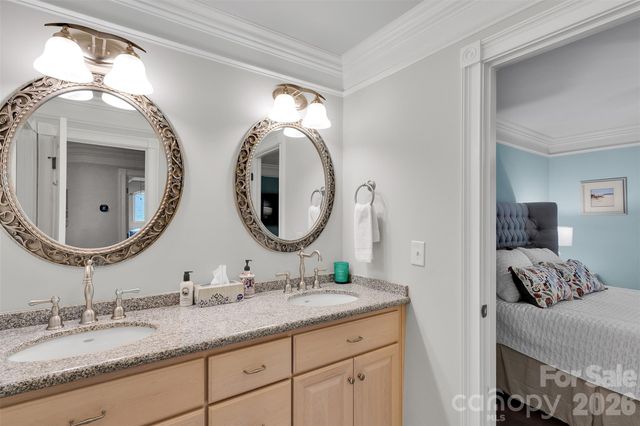 4552 Sawgrass Court, Denver, NC 28037