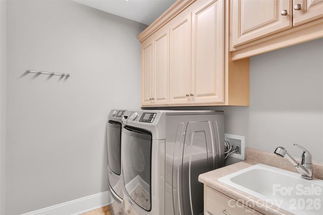 4552 Sawgrass Court, Denver, NC 28037