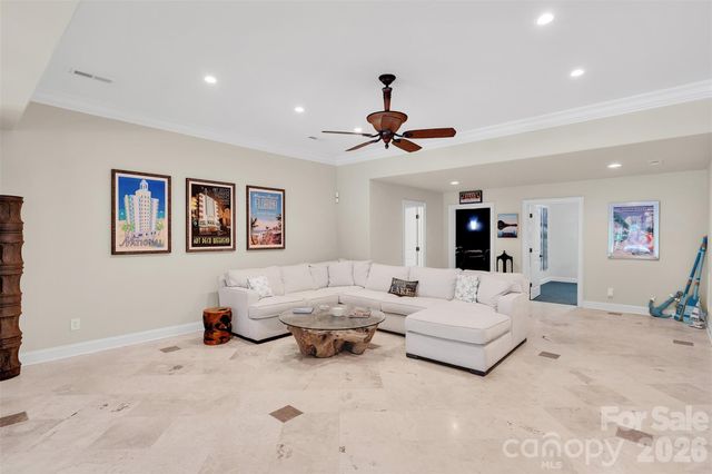 4552 Sawgrass Court, Denver, NC 28037