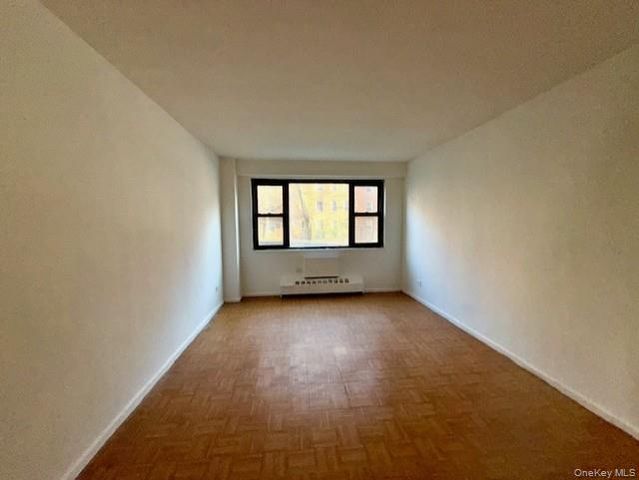 83-60 118th Street 2H, Kew Gardens, NY 11415