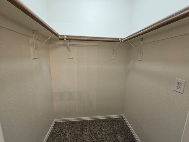 212 Enchanted Court, Grand Prairie, TX 75050