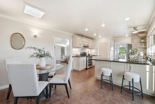 15605 Oakridge Court, Morgan Hill, CA 95037