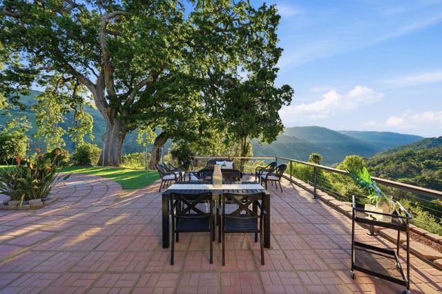 15605 Oakridge Court, Morgan Hill, CA 95037