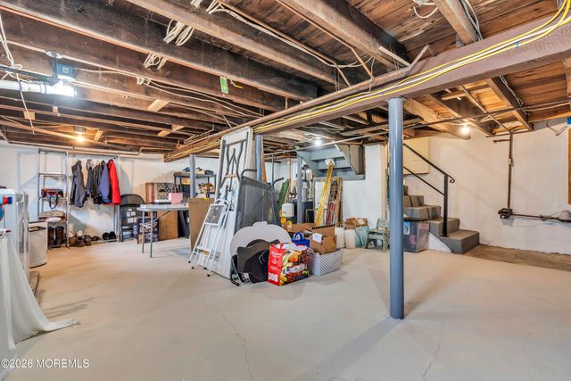 260 County Road, Cliffwood, NJ 07721