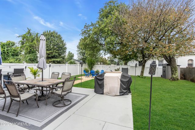 260 County Road, Cliffwood, NJ 07721