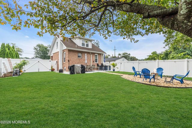 260 County Road, Cliffwood, NJ 07721