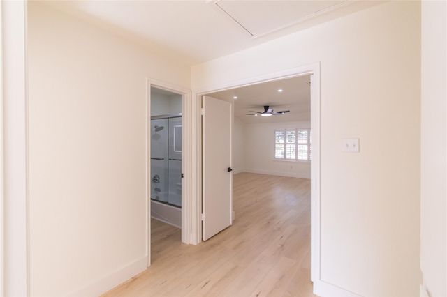 5805 Valley Forge Drive 96, Houston, TX 77057