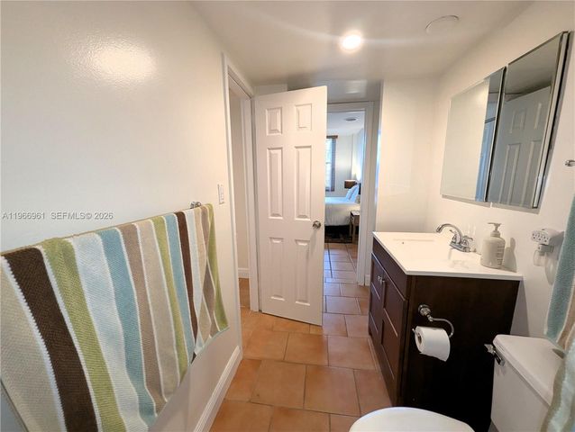 5161 Collins Ave 208, Miami Beach, FL 33140