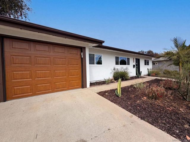 5041 Mable, San Diego, CA 92117