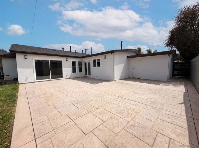 5041 Mable, San Diego, CA 92117