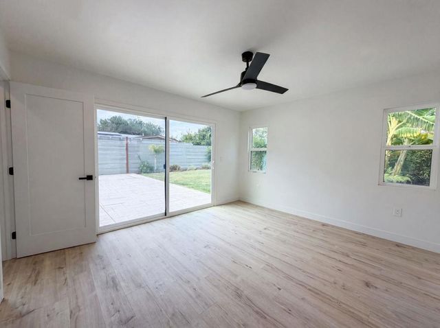 5041 Mable, San Diego, CA 92117