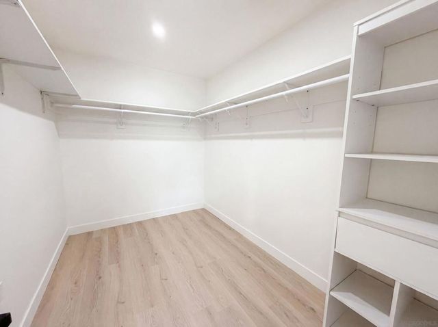 5041 Mable, San Diego, CA 92117