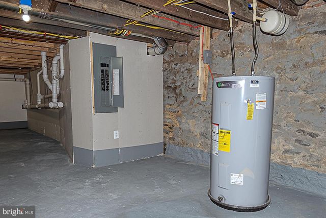 1728 RUXTON AVE, Baltimore, MD 21216