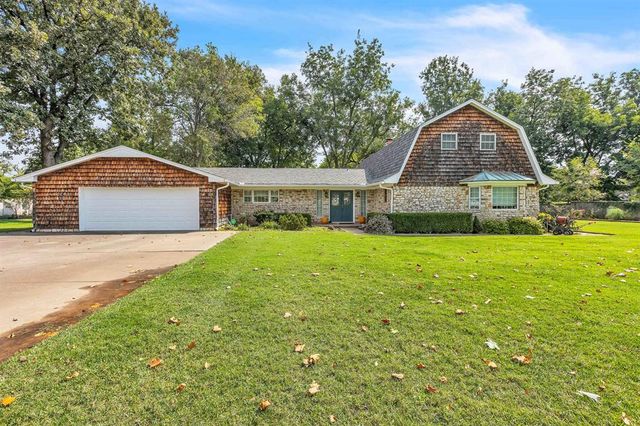 10800 S Brook Drive, Oklahoma City, OK 73165