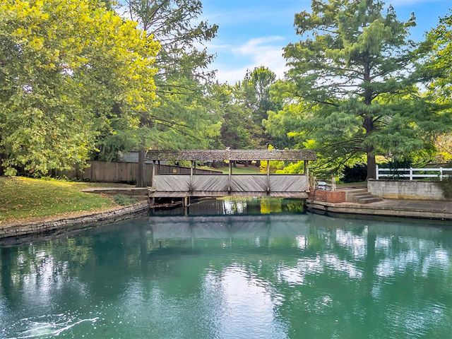 10800 S Brook Drive, Oklahoma City, OK 73165