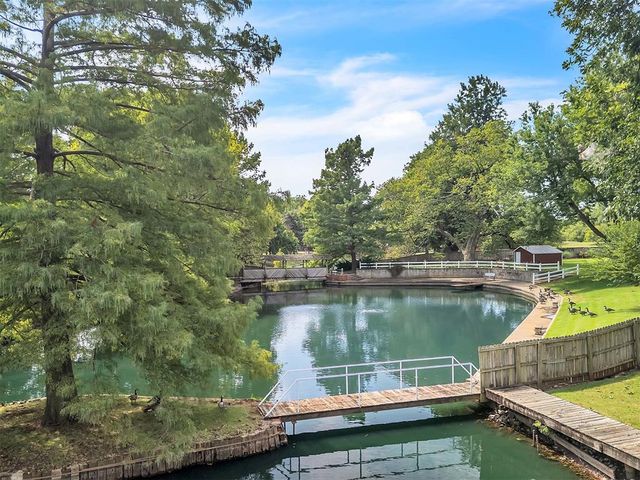 10800 S Brook Drive, Oklahoma City, OK 73165