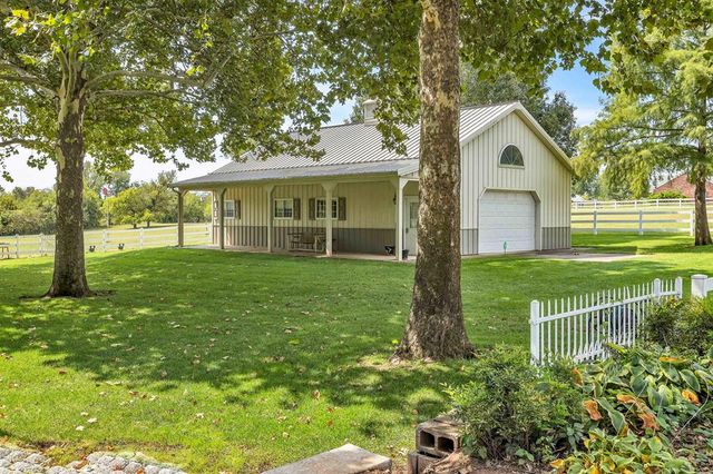 10800 S Brook Drive, Oklahoma City, OK 73165