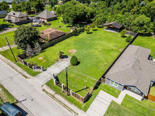 6431 De Priest Street, Houston, TX 77091