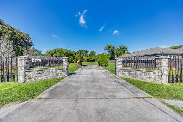 6431 De Priest Street, Houston, TX 77091