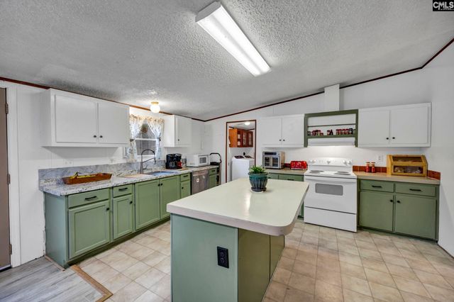 47 Belvis Road, Elgin, SC 29045