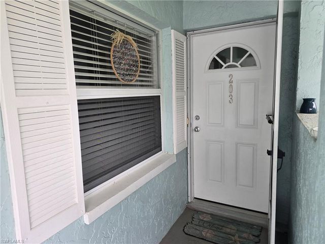 5741 Whitaker RD D203, Naples, FL 34112