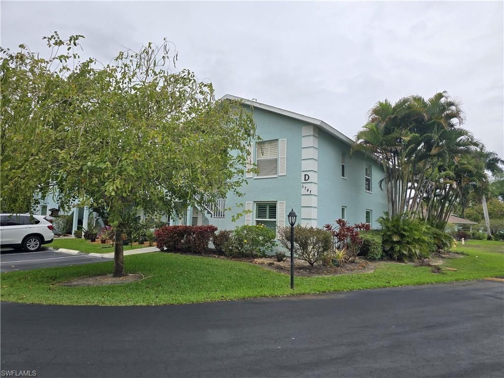 5741 Whitaker RD D203, Naples, FL 34112